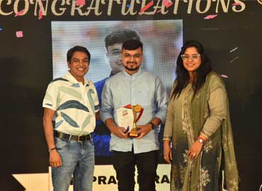 Nine Pearls Hospital Employee Recognition